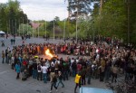 Ismaila Samboun performanssi Alvarin aukiolla vuonna 2008. Kuva: Jani Salonen